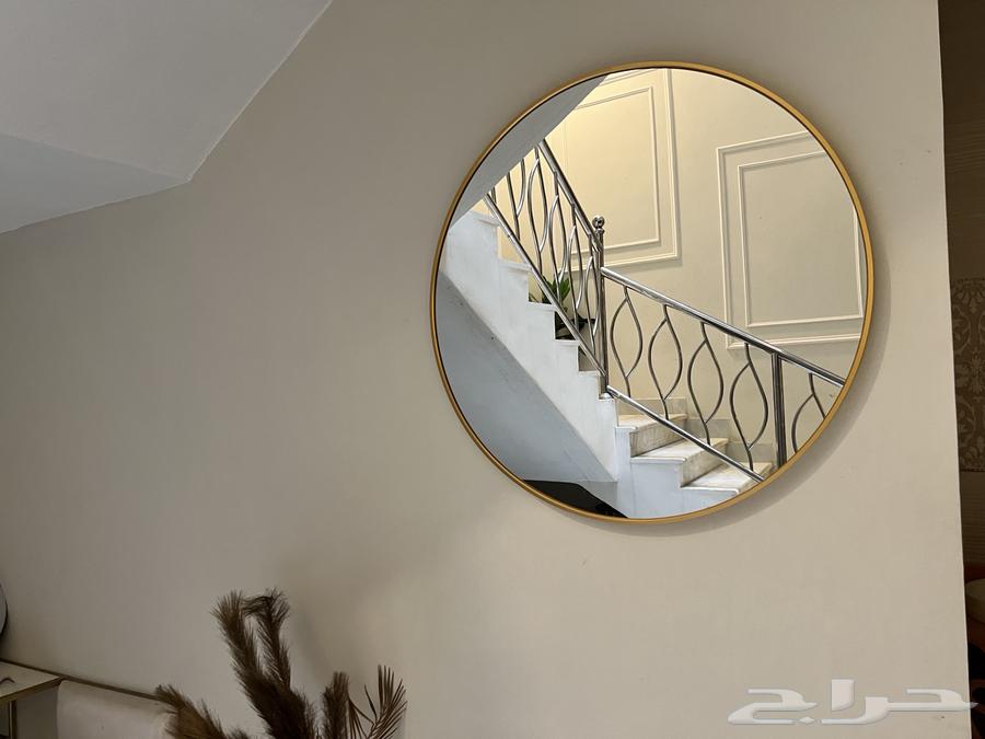 مغسله وطاوله تلفزون ومدخل مرايه مع الديكور الارضي64482864533761113