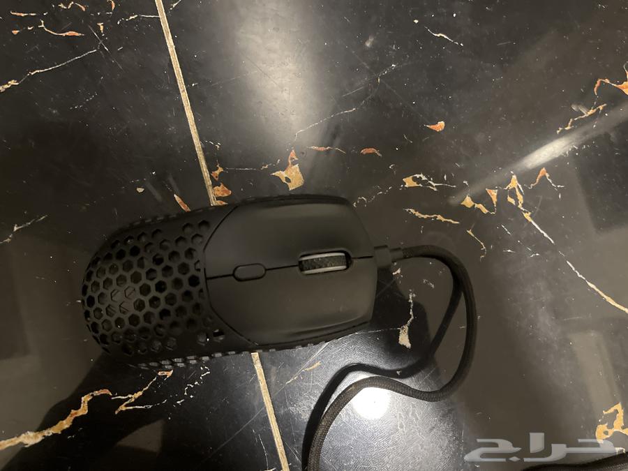 Mouse for sale, price 150, very excellent condition and includes JPR64485161560705110