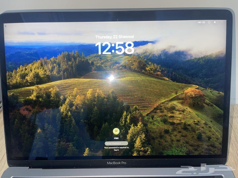 MacBook Pro15 2 (2018)64479701751811112