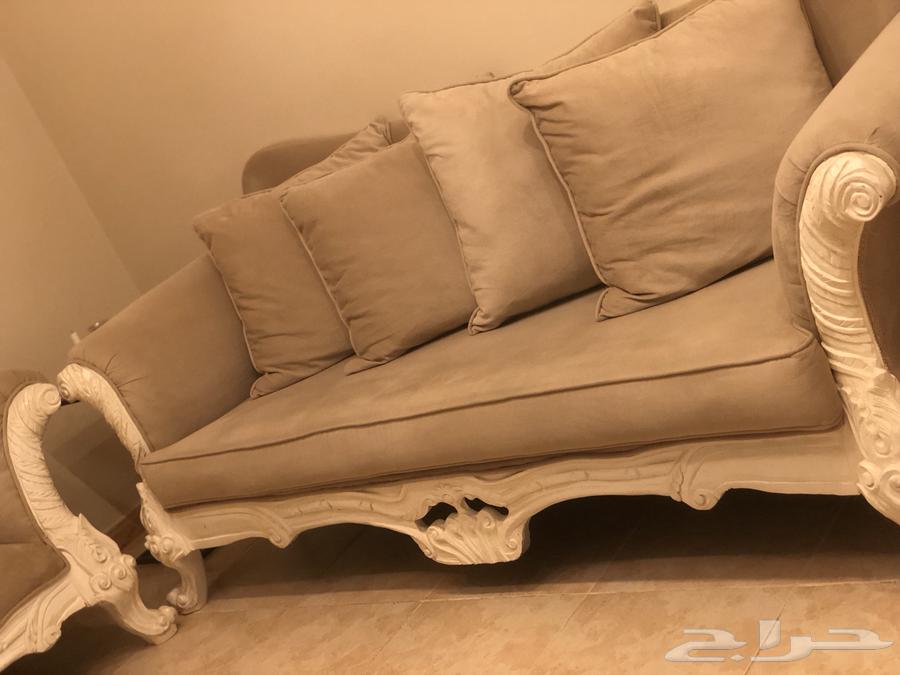 كنب شبه جديد بملحقاته64481613206145114