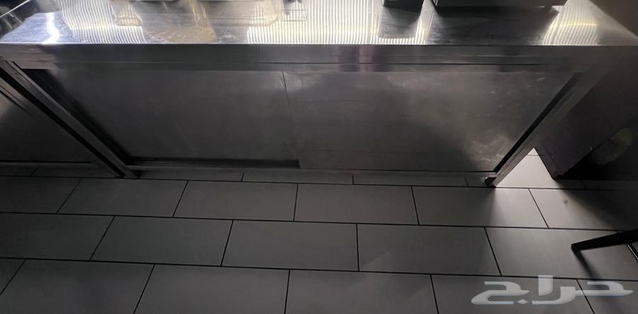 للبيع اغراض تجهيز محل كامل كافيه او مطعم64485944424833114