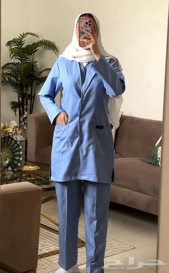 سكرب مع جاكيت زيتي نسائي تفصيل للبيع64484800361602110