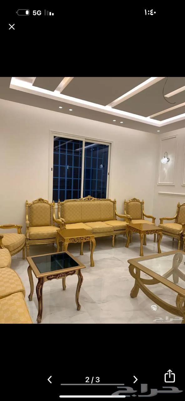 Royal sofa with its tables for sale at a very reasonable price64479646776451111