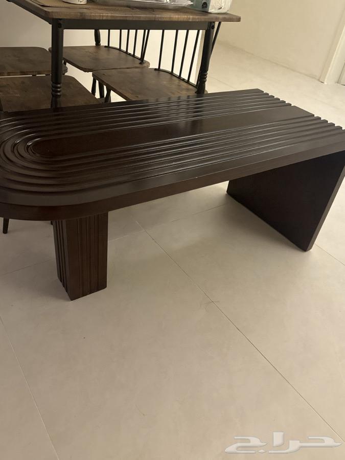 للبيع طاولات ضيافة 1 كبيره 3 خدمة 1 زاوية نظيفات وجدد64486150378370110