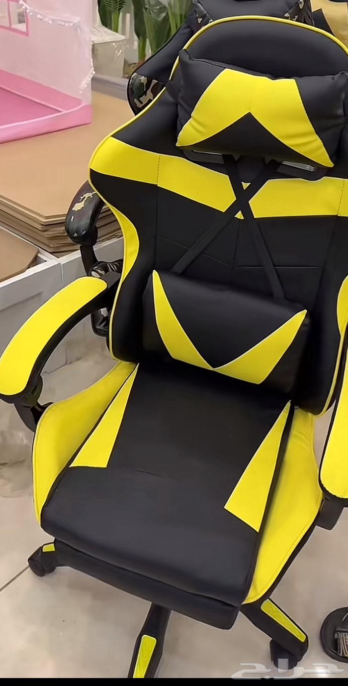 كراسي قيمنق جديدة للبيع الكرسي ب200 ريال فقط الكمية محدودة64482172785793110