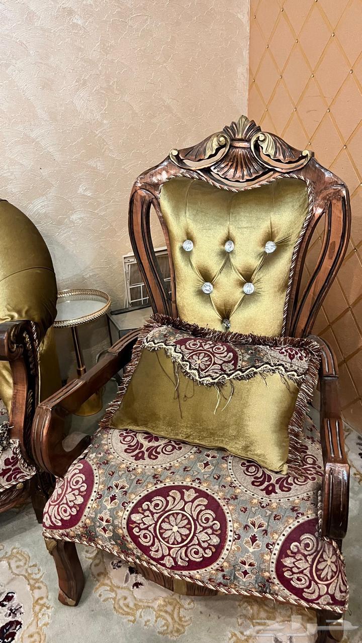 كنب فخم للبيع يصلح مجالس يشيل عدد كثير64483501126915112