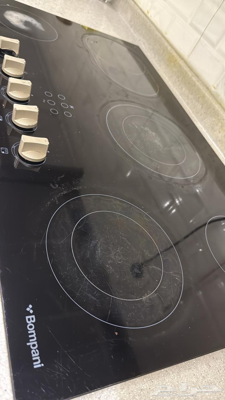 عنوان ثلاجة LG للبيع  فرن كهربائي بومباني  مع جلسة خارجية64482471676162110