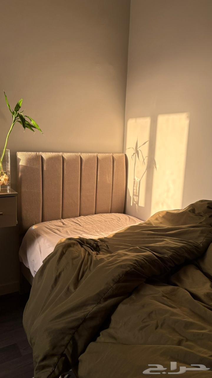 سرير نفر للبيع64481654227843110