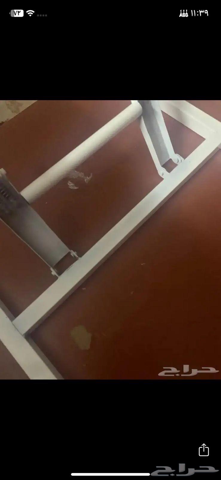 طاوله قيمنج لون ابيض لايشكو من شي64486205148161111