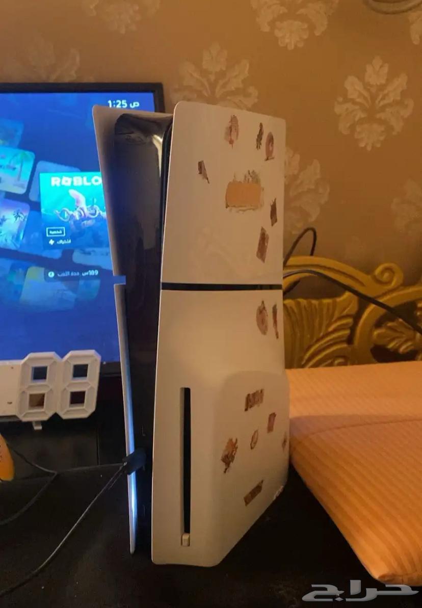 سوني 5جديد ويجي معاه قير الوكاله واشرطه وكرتون الوكاله64481346060290112