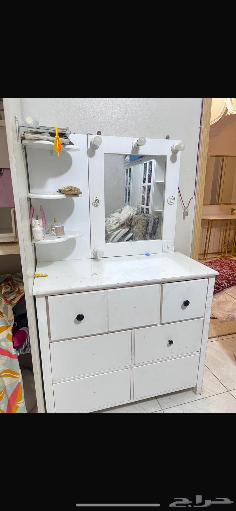 اثنين خزانه مستخدم نضيفه تفصيل مع التسريحه64479745590657113