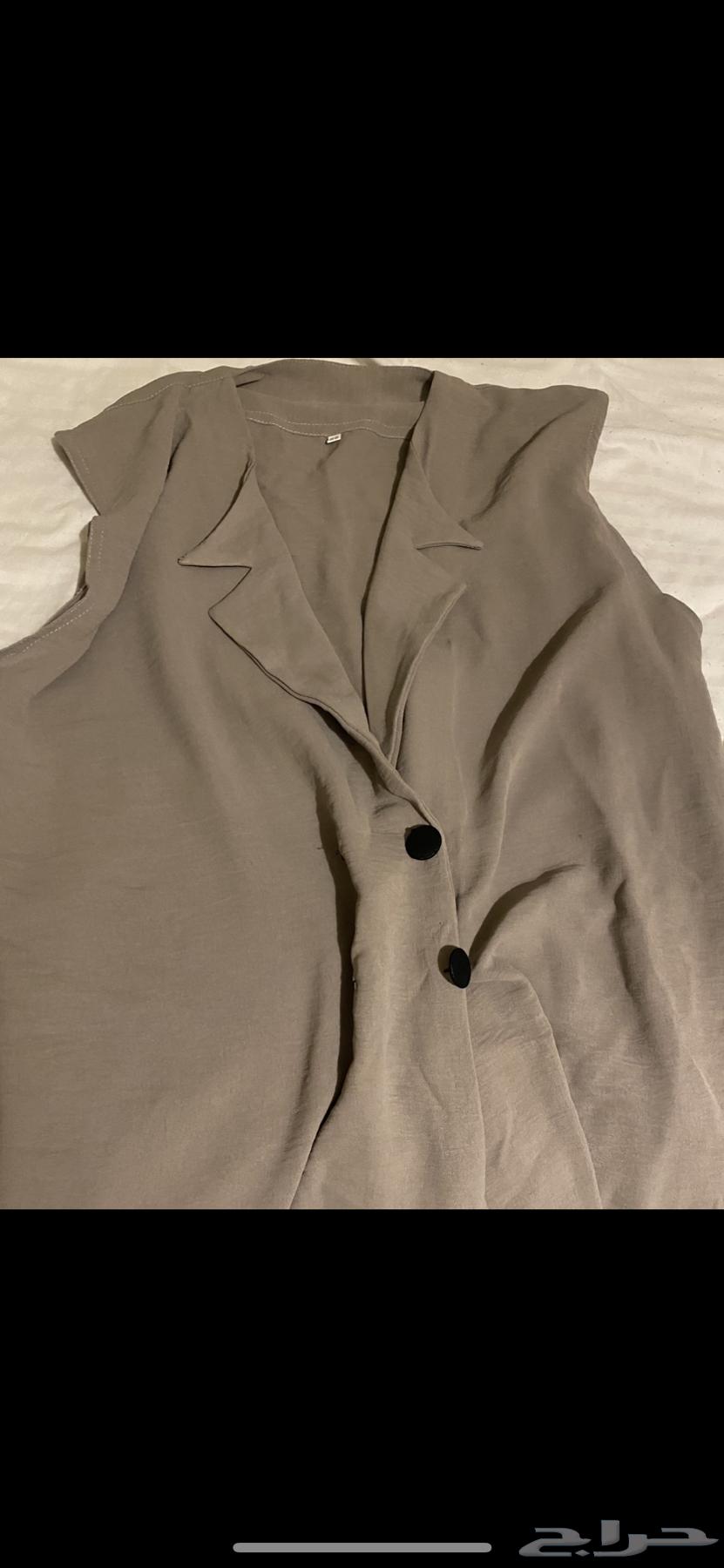 عباة سفر للبيع ب60  فقط تشمل العباه السديري البنطلون 58مقاس64479762172291112