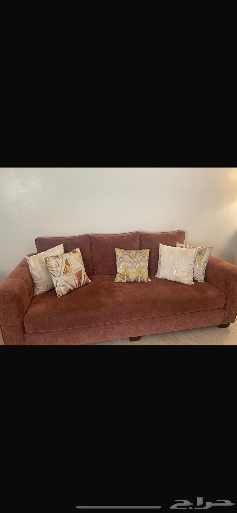 Living room furniture three sofas 2.50 size with a set of large tables and 264478870499842110