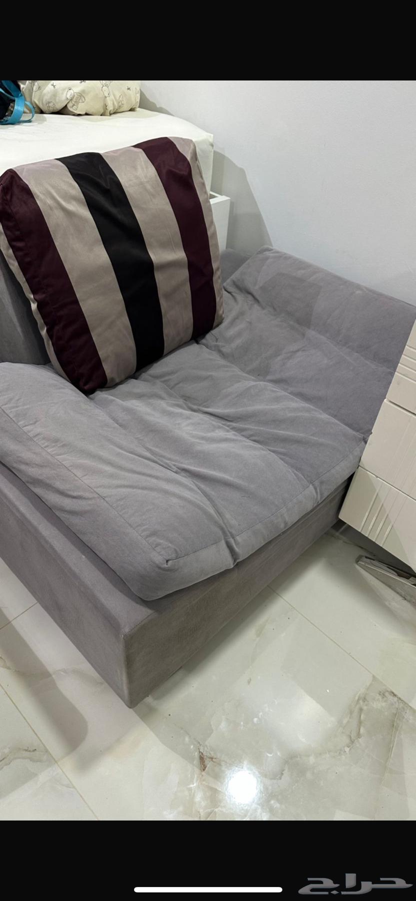 كنبتين للبيع64482281893634110