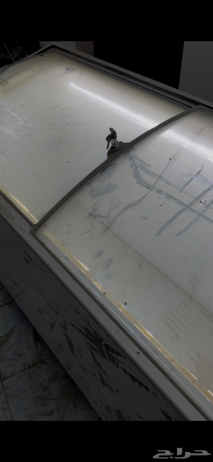 Ice cream display refrigerator and ice cream freezer64480235926529113