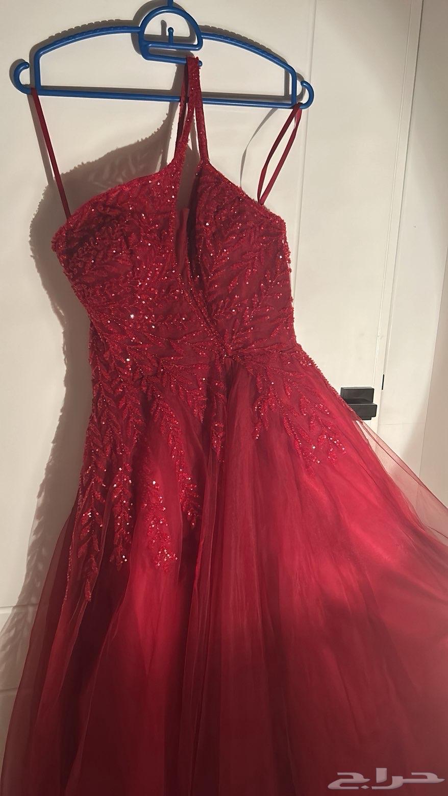 فستان احمر للبيع64485806639234112