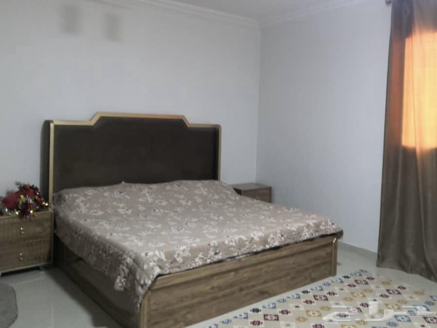 Bedroom set. Used for two months, new with no scratches, 1800 SAR final64483922799874111