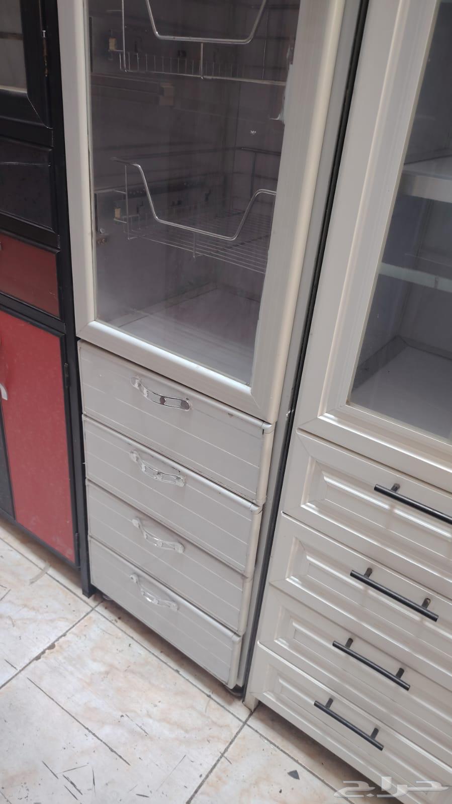 Guys, my kitchen is missing a cabinet like this one, used and cheap64478884384642111