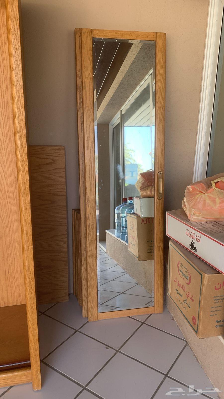 دولاب خشبي للبيع64481359599362110