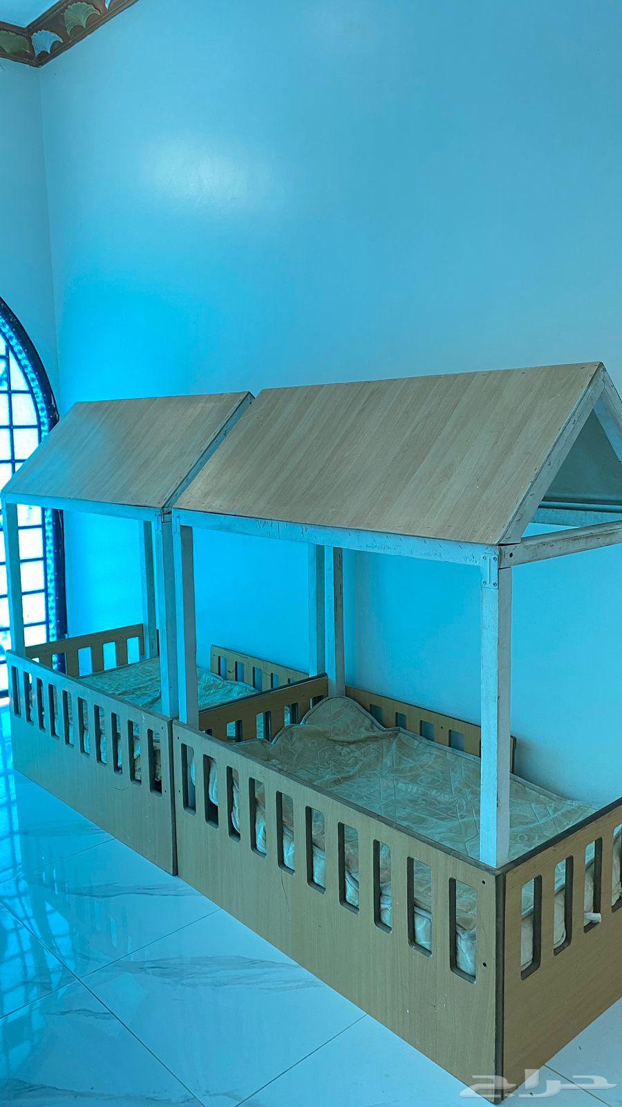 اثاث مستخدم نظيف للبيع64483232515969111