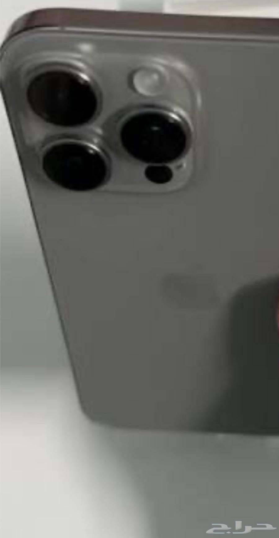 iPhone 16 Pro Max64486164036482110