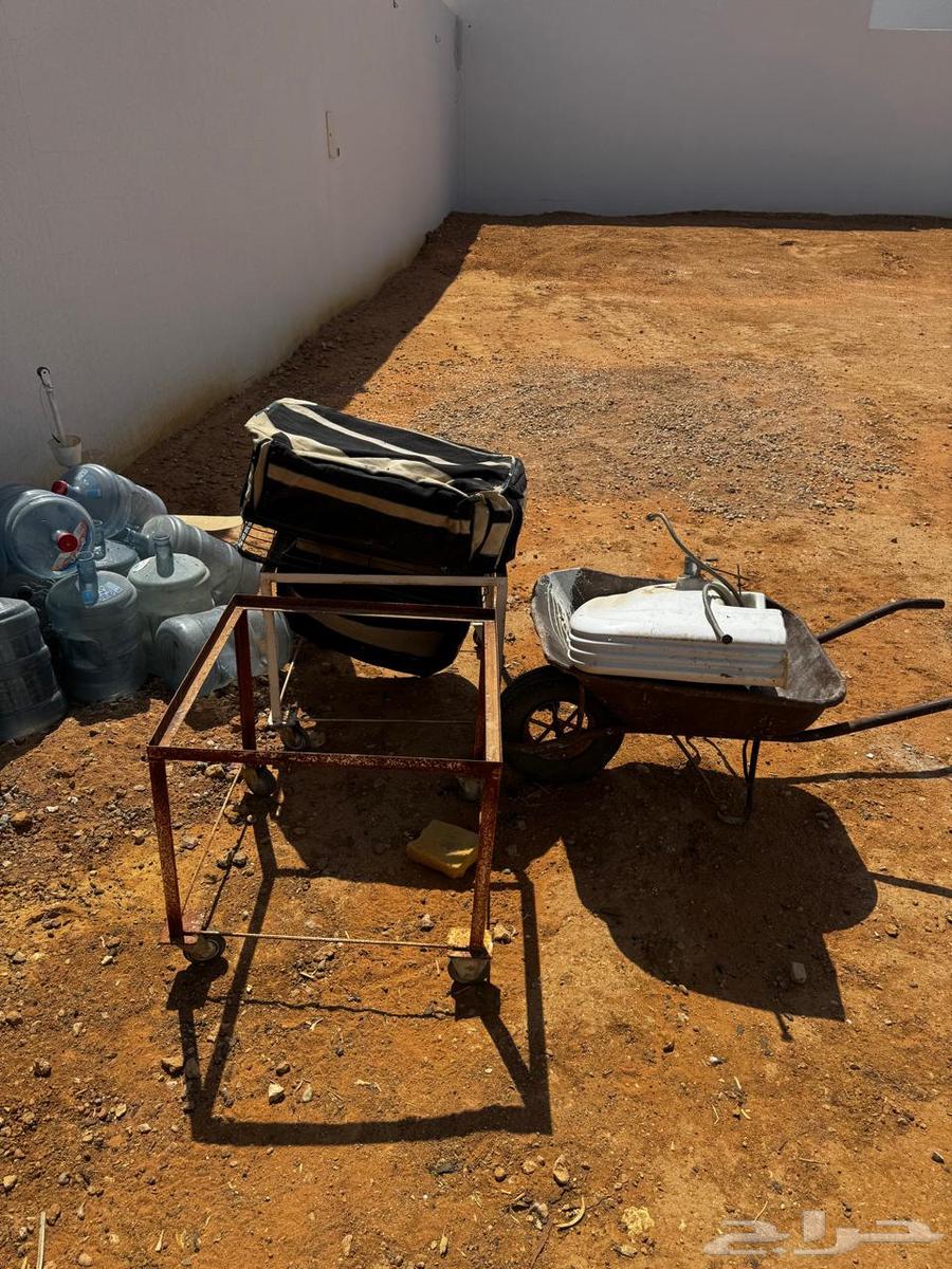 Various used items for sale64481402867459112