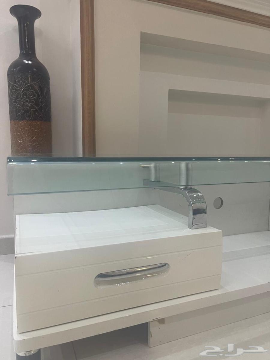 طاولة تلفزيون64486164012033112