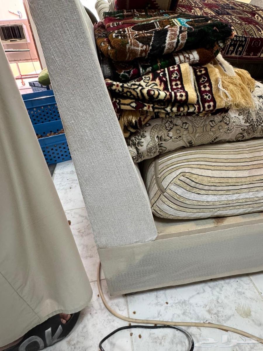 Heritage sessions, cushions, and used racks for sale Al-Kharj64481449399426112