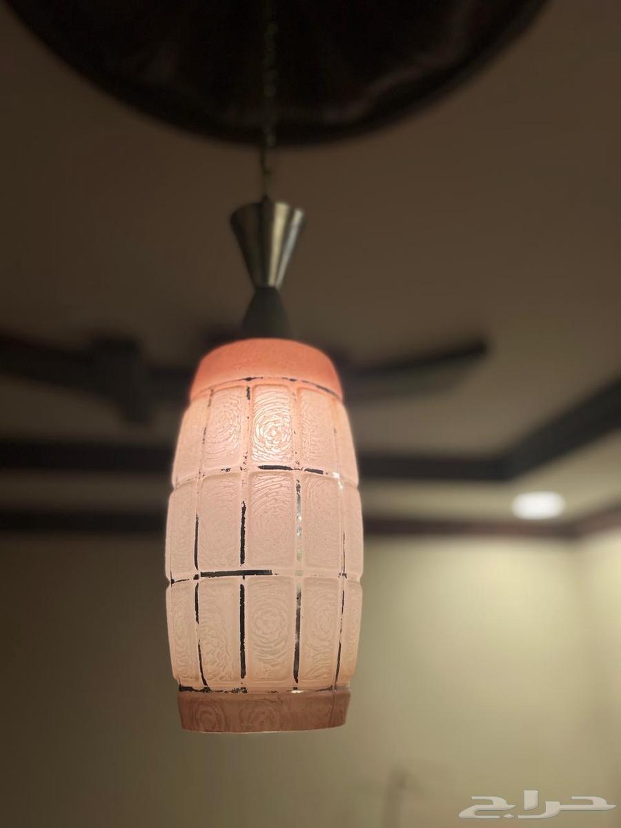 للبيع افياش ومفاتيح كهربائيه وثريات64483027896322113