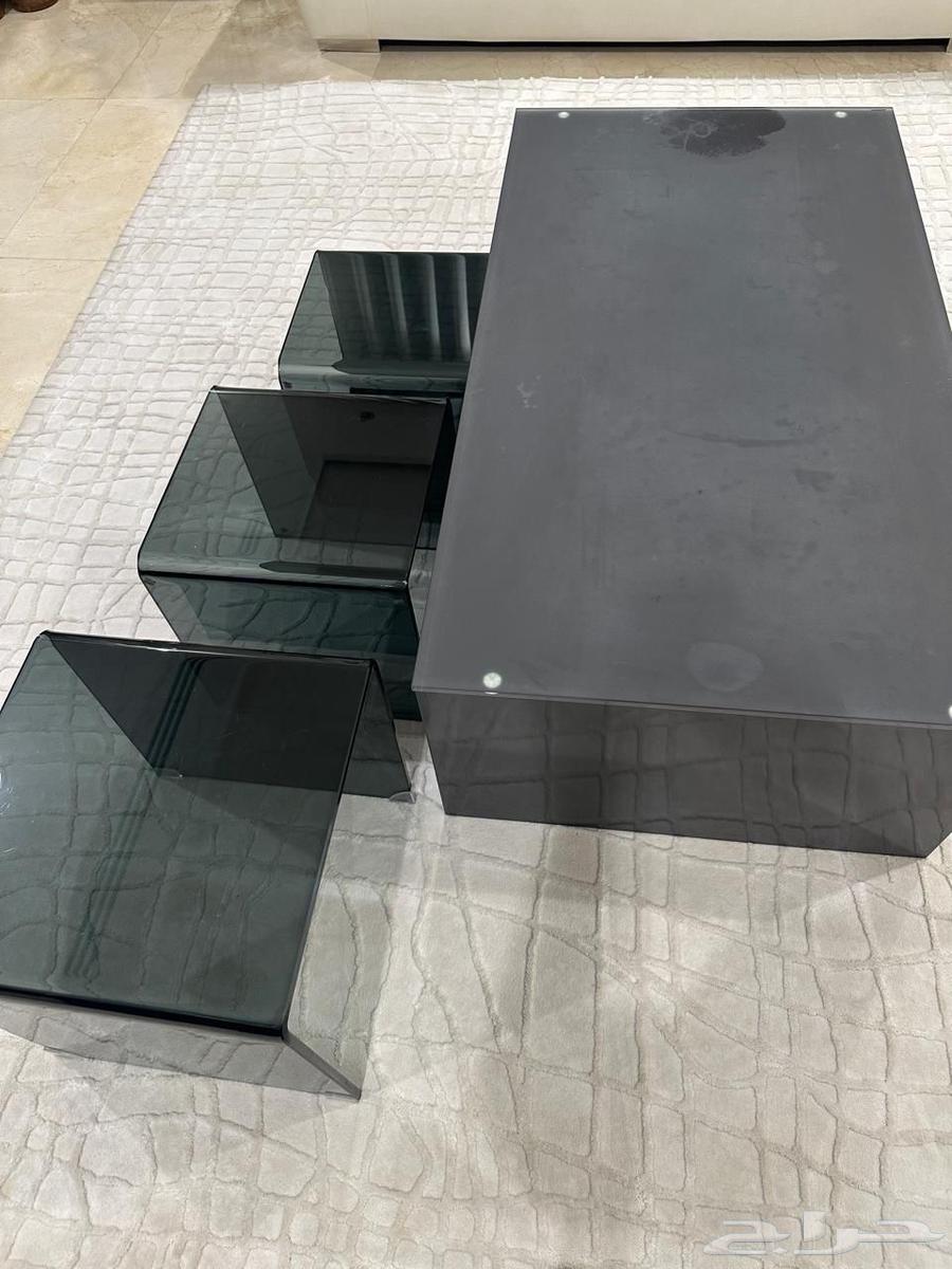 Sofa and table set64485611580545111