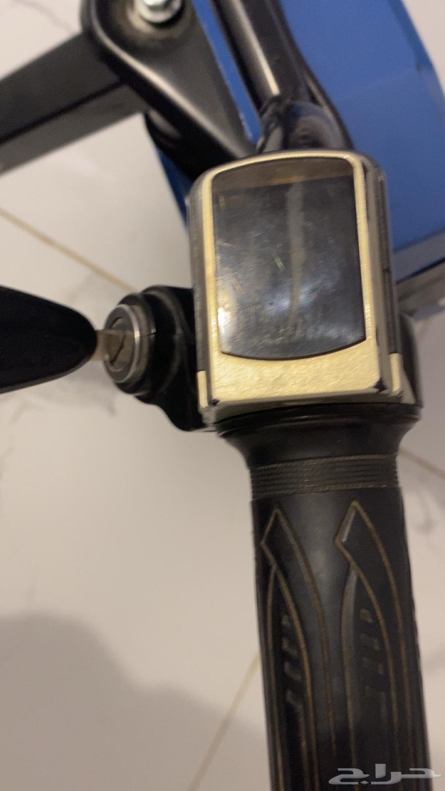 Scooter for sale 200, but no charger64488699569665113