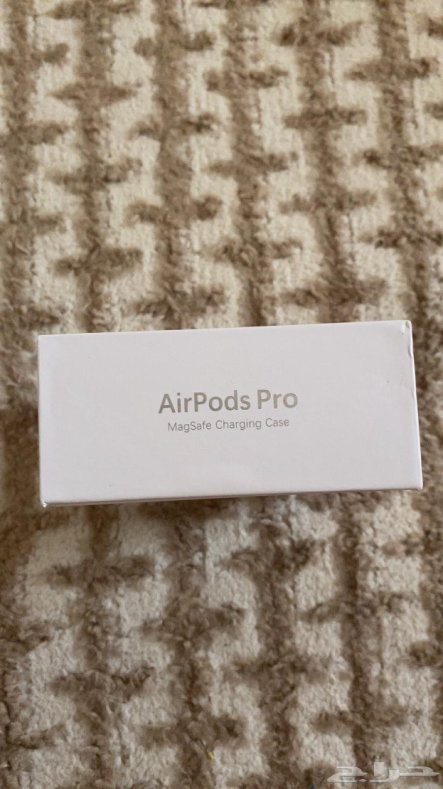 سماعات ايربودز برو وبطارية خلفية متنقلة ابل64489875157633112