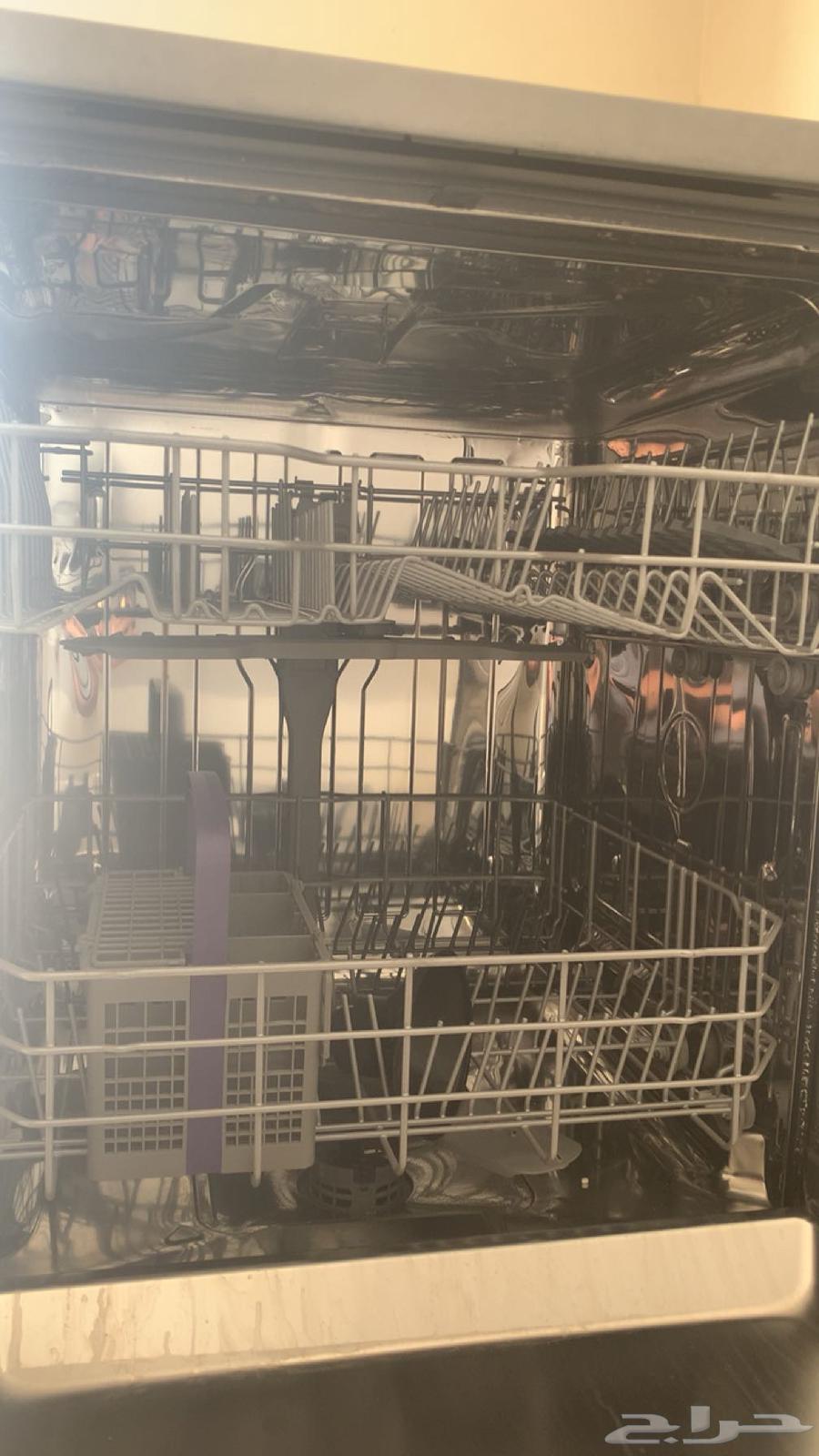 New automatic washing machine, used for only one year on offer64489531171969112