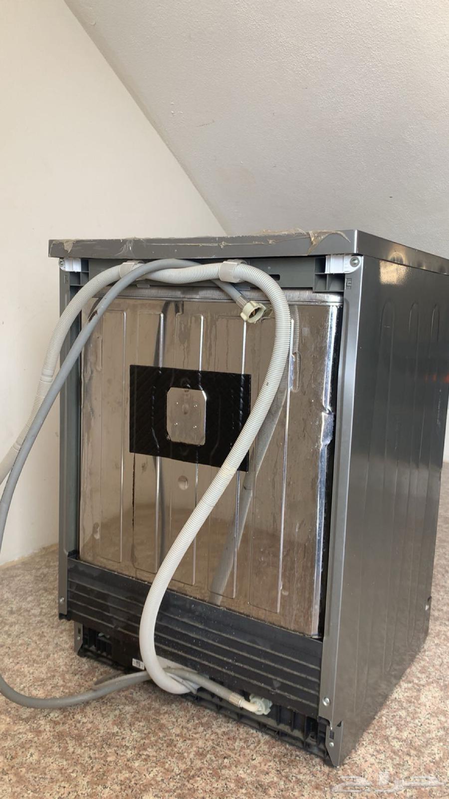 New automatic washing machine, used for only one year on offer64489531171969110