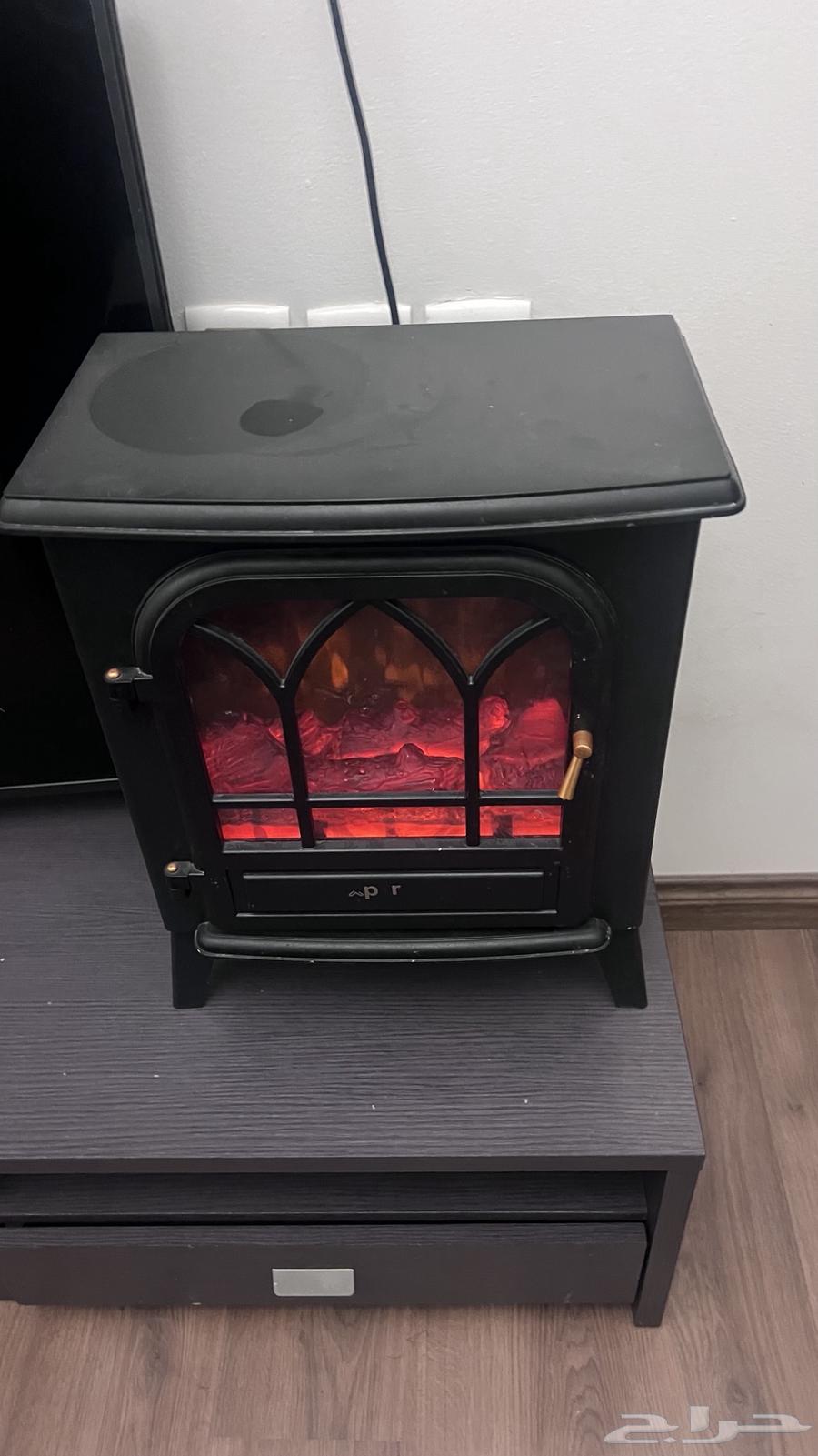 A beautiful, slightly used heater with a nice appearance and good heating64491891515521110