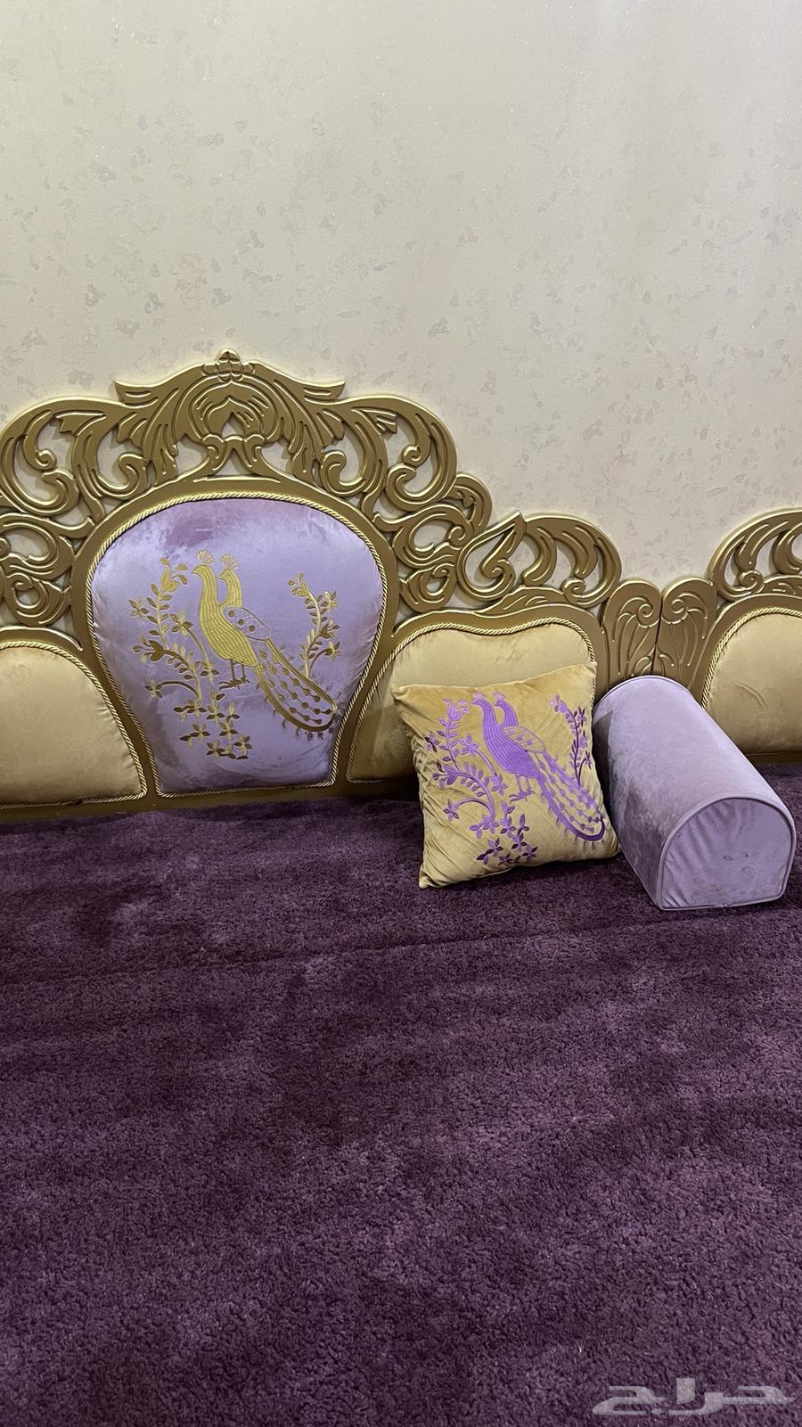 Pillows and mats64490192867331110