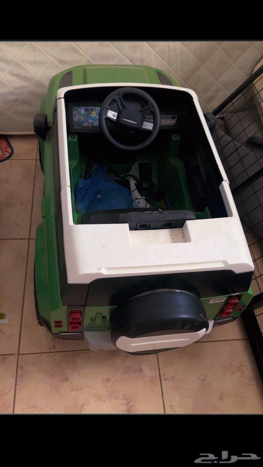 سيارة أطفال حديثة شبه جديدة استعمال خفيف شديد و دباب أطفال64493707601794111