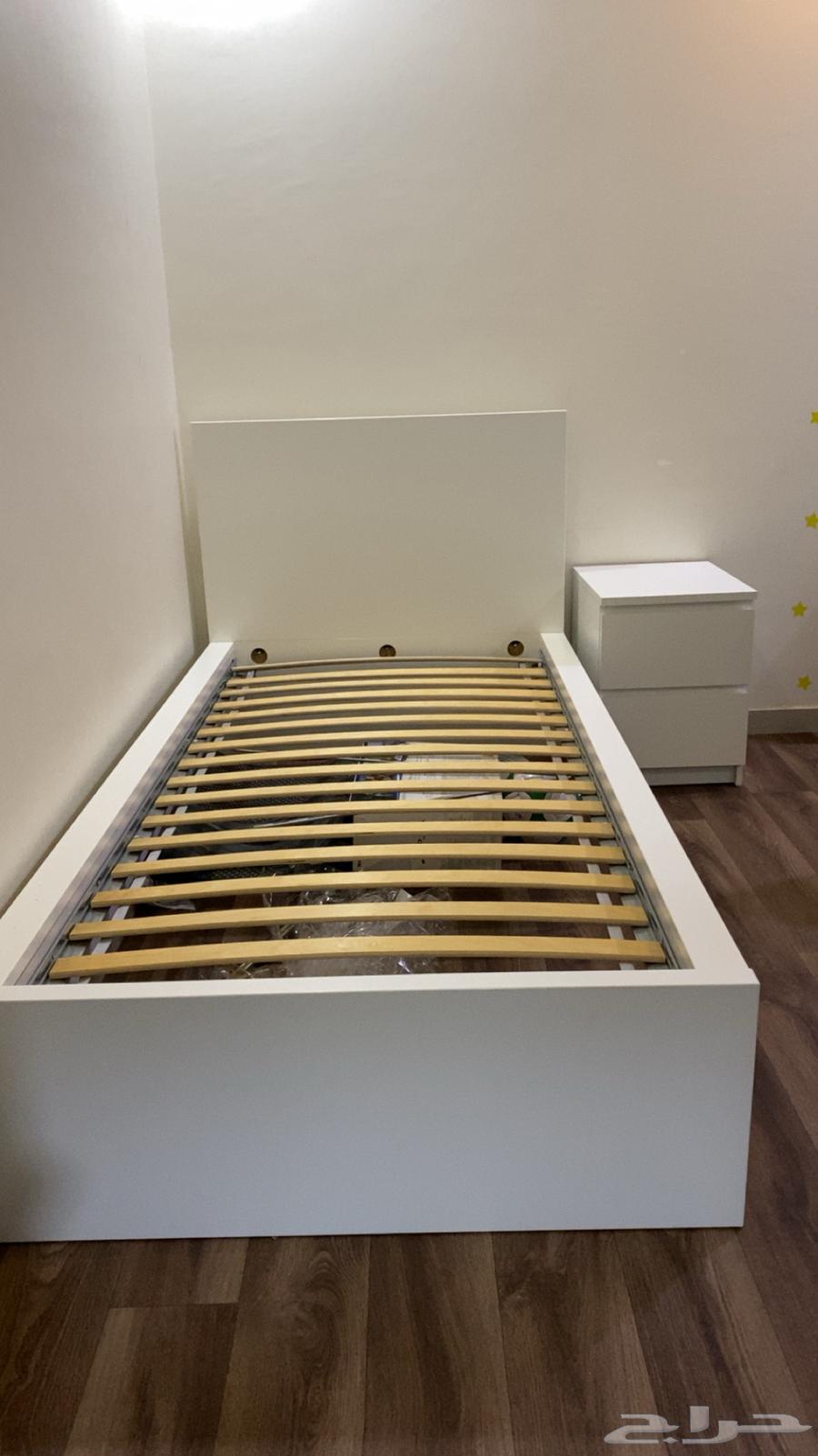 سرير نفر من ايكيا و شوفنيرة و كومدينه64494632326914110