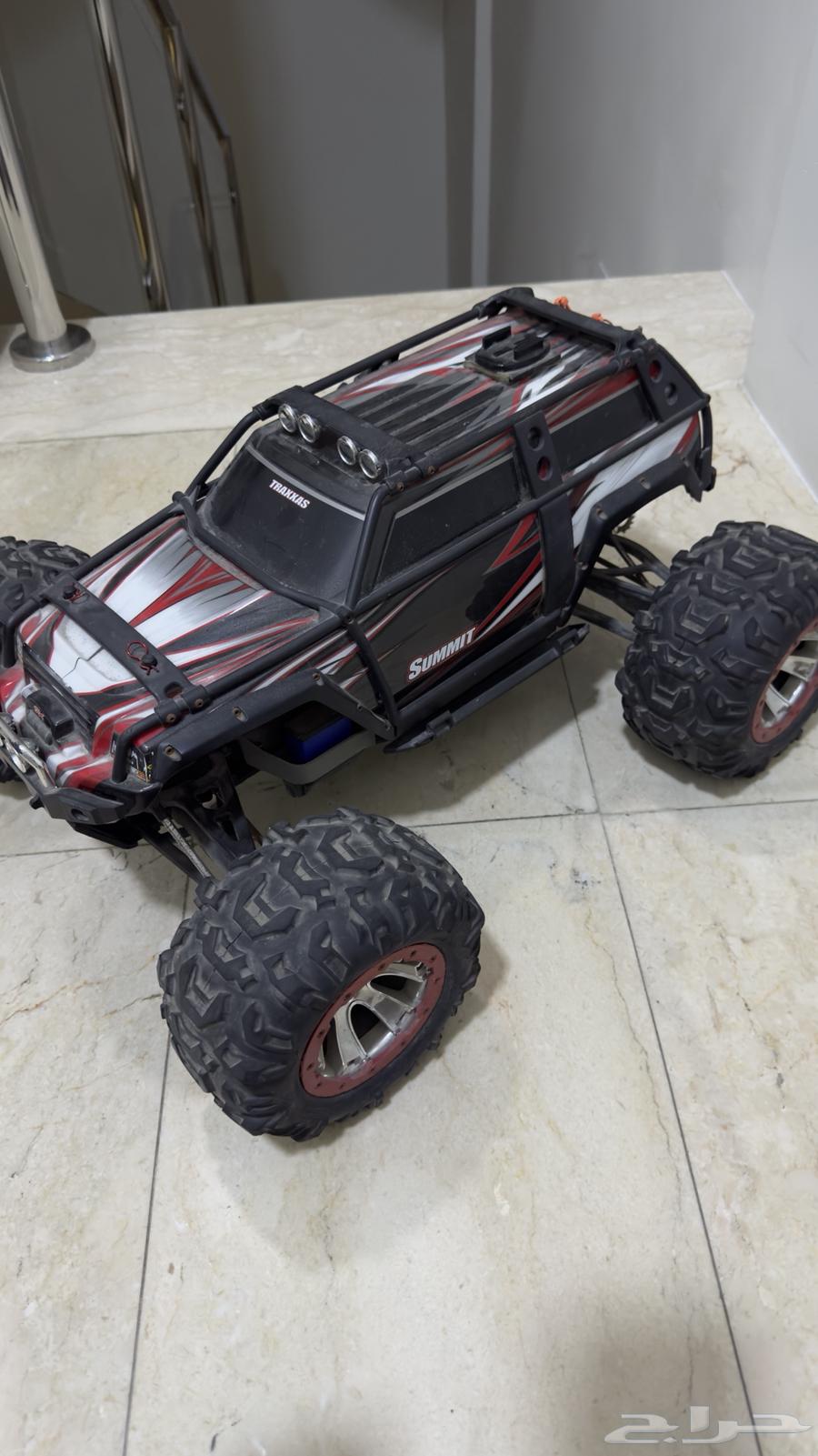 Traxxas summit remote control car64487732491266111