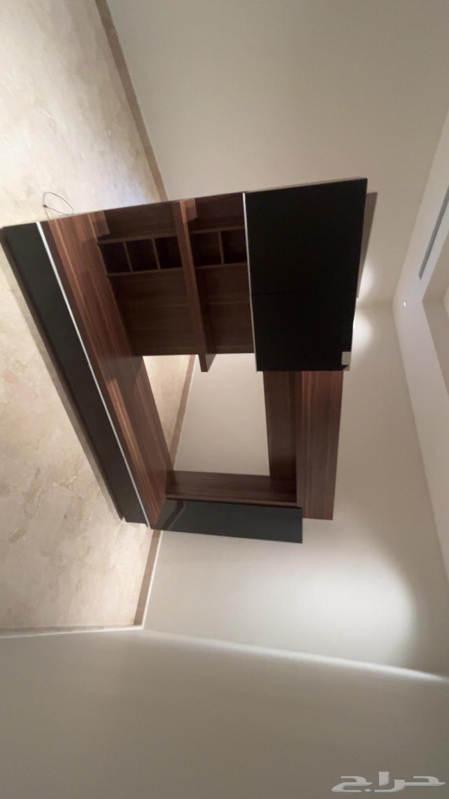 مكتبة جديدة للبيع64489641740931110