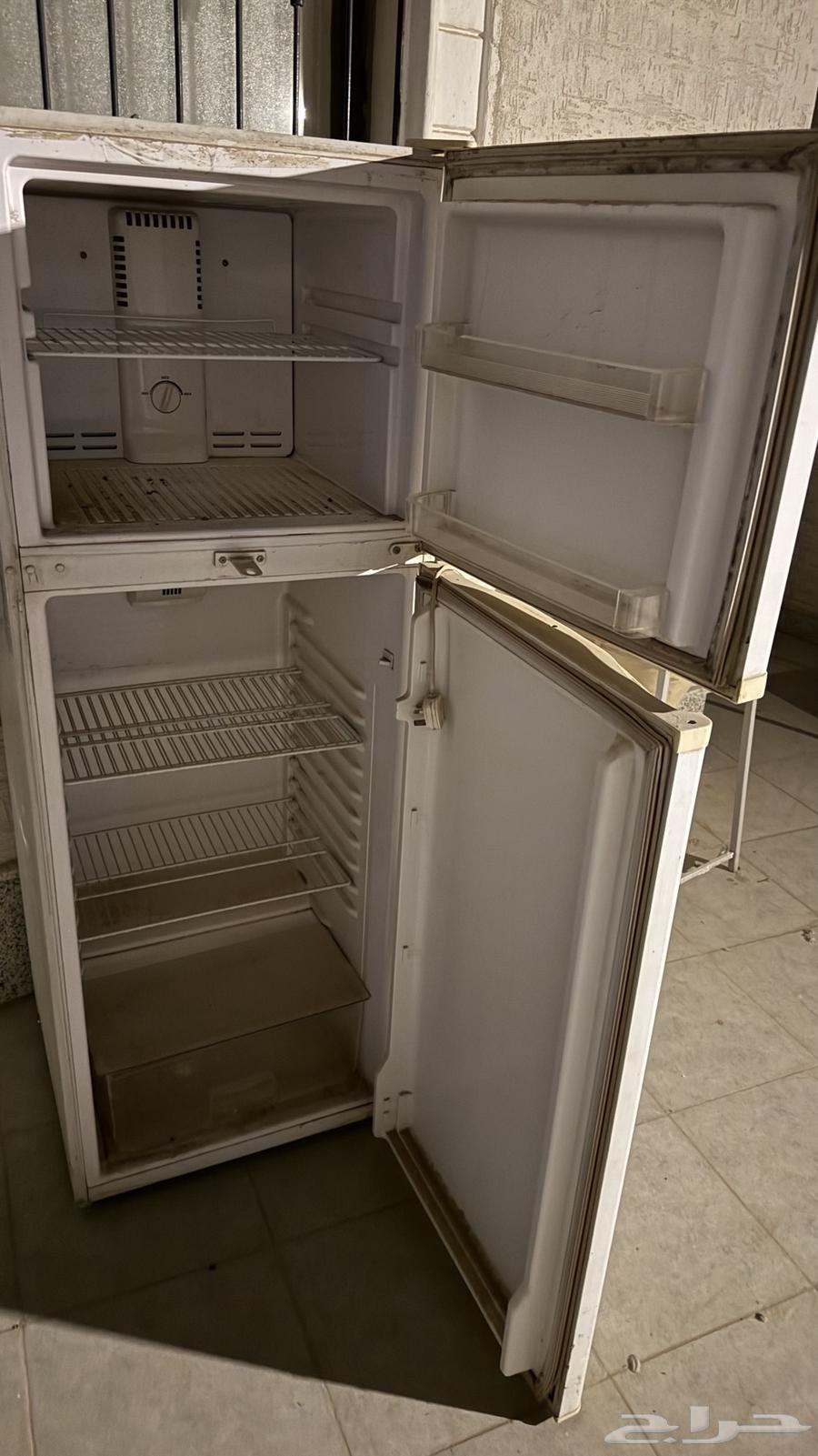 Refrigerator, oven, and automatic washing machine64493259536002112