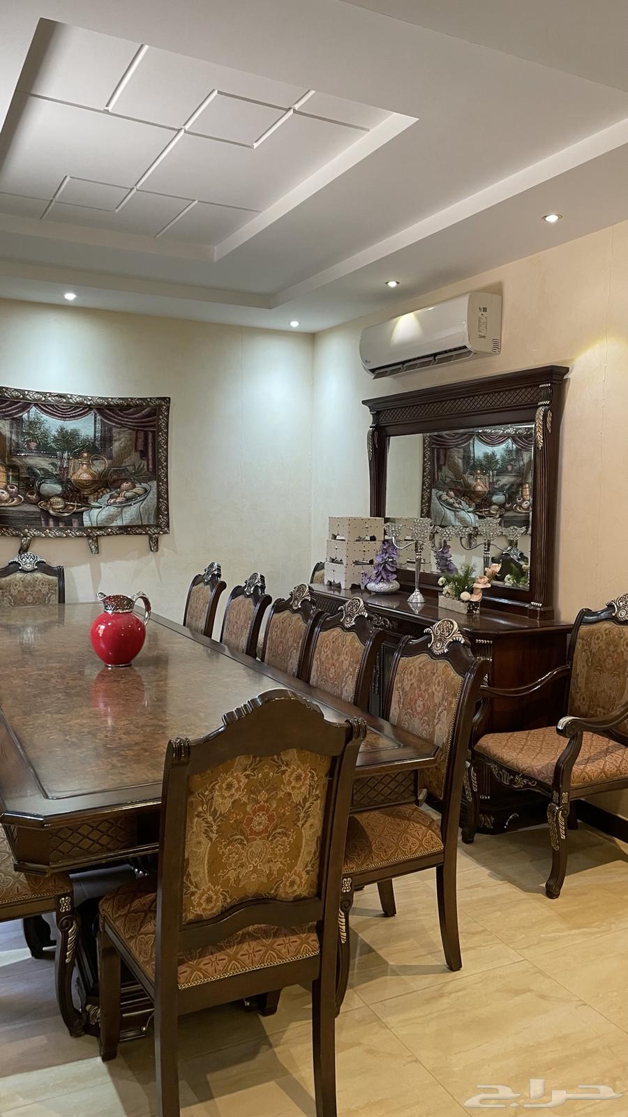 Large dining table for 12 people64492758556674112