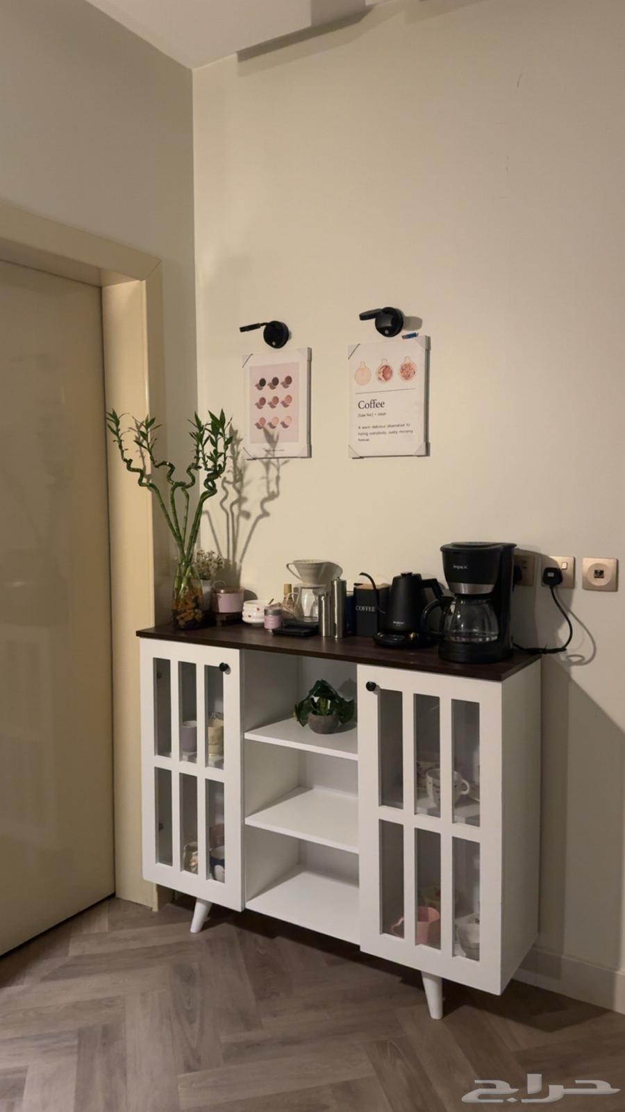 Coffee corner with plasma screen on the table and what's behind the screen for sale64487120279427110