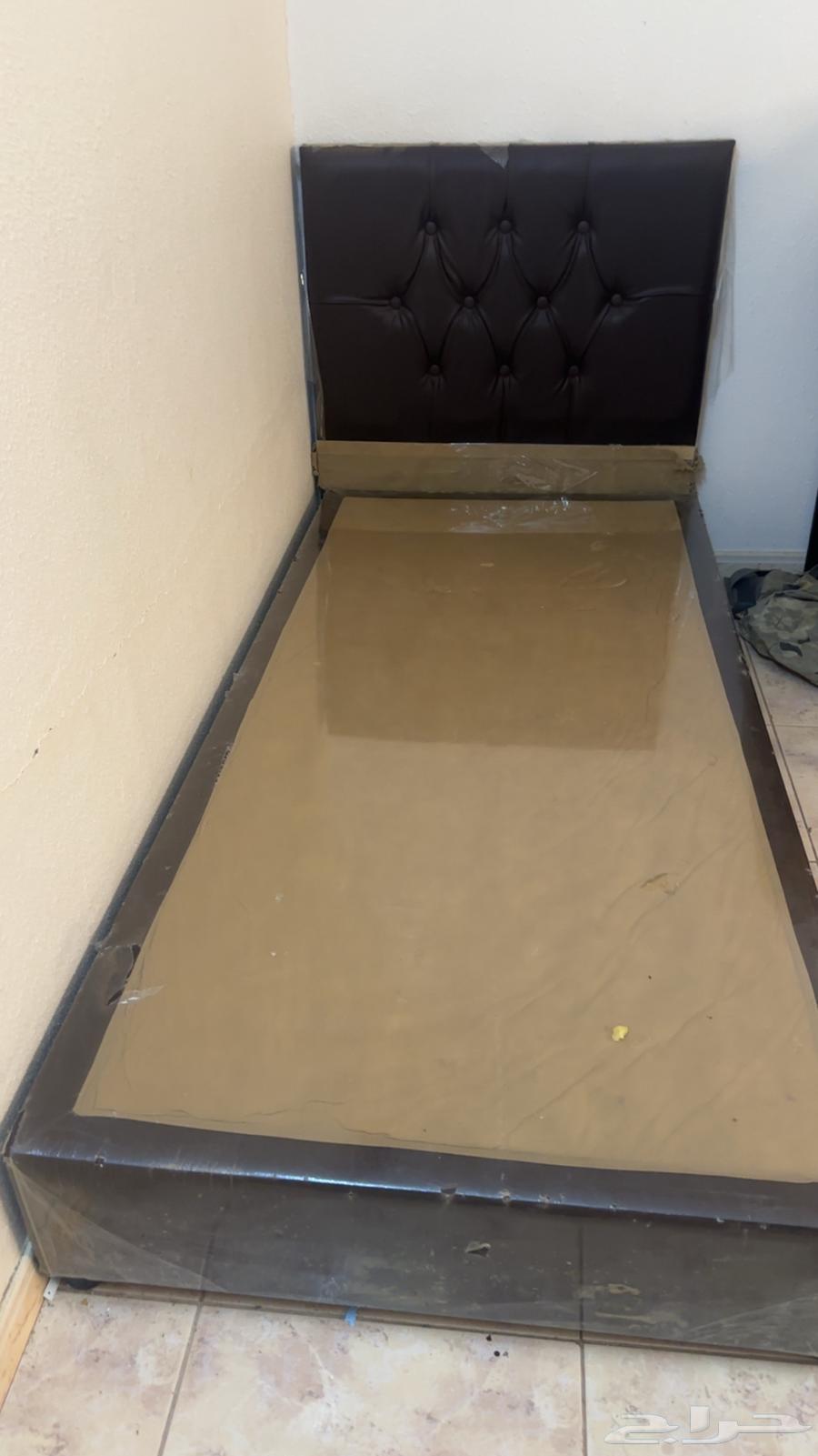 All secrets, mattresses, and a sofa set in excellent condition, sale allowed64487746500098110