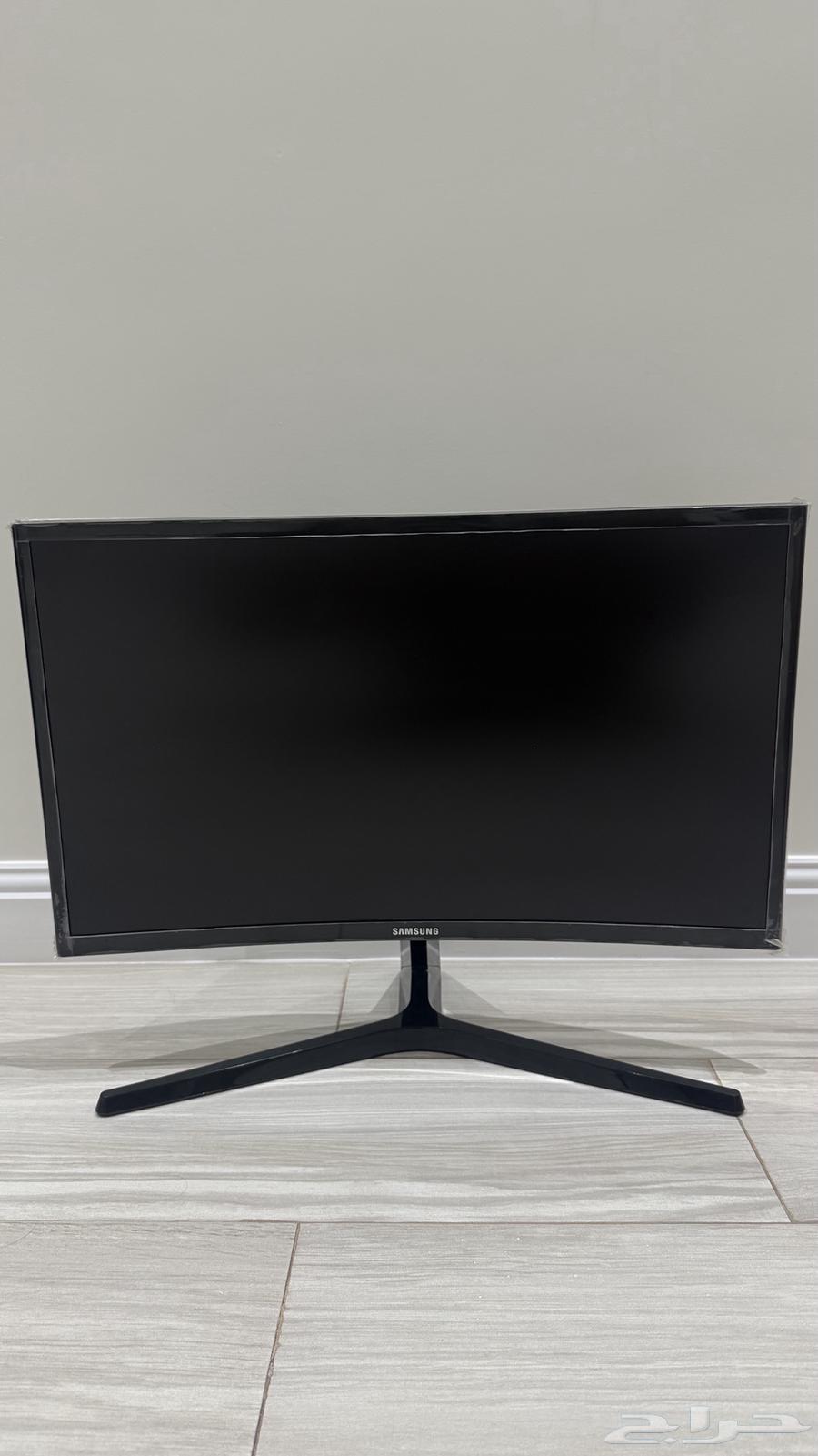 للبيع شاشة سامسونق منحنيه 24 انش استعمال خفيف64484307690241111