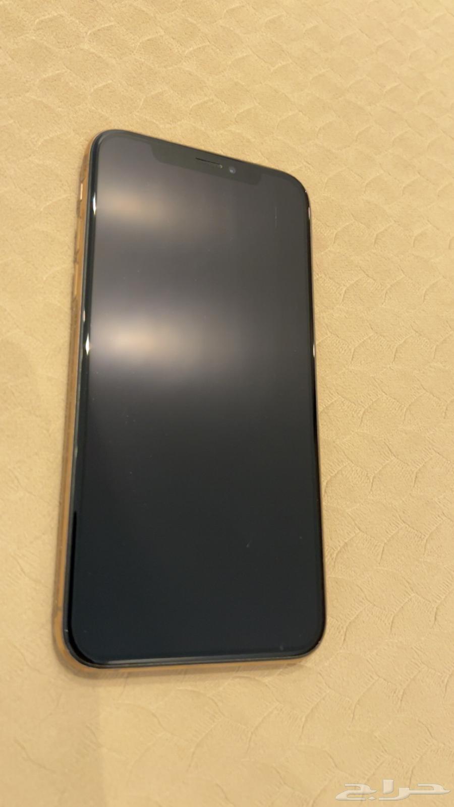 ايفون Iphone XS ذهبي 256 جيجا64516611060226110