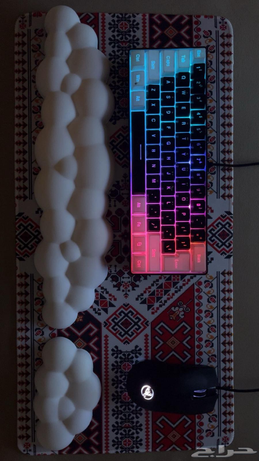 Mouse and keyboard for sale, contact privately64493273097857110