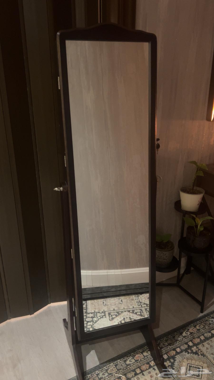 دولاب مجوهرات واكسسوارات بقفل64493191408385110