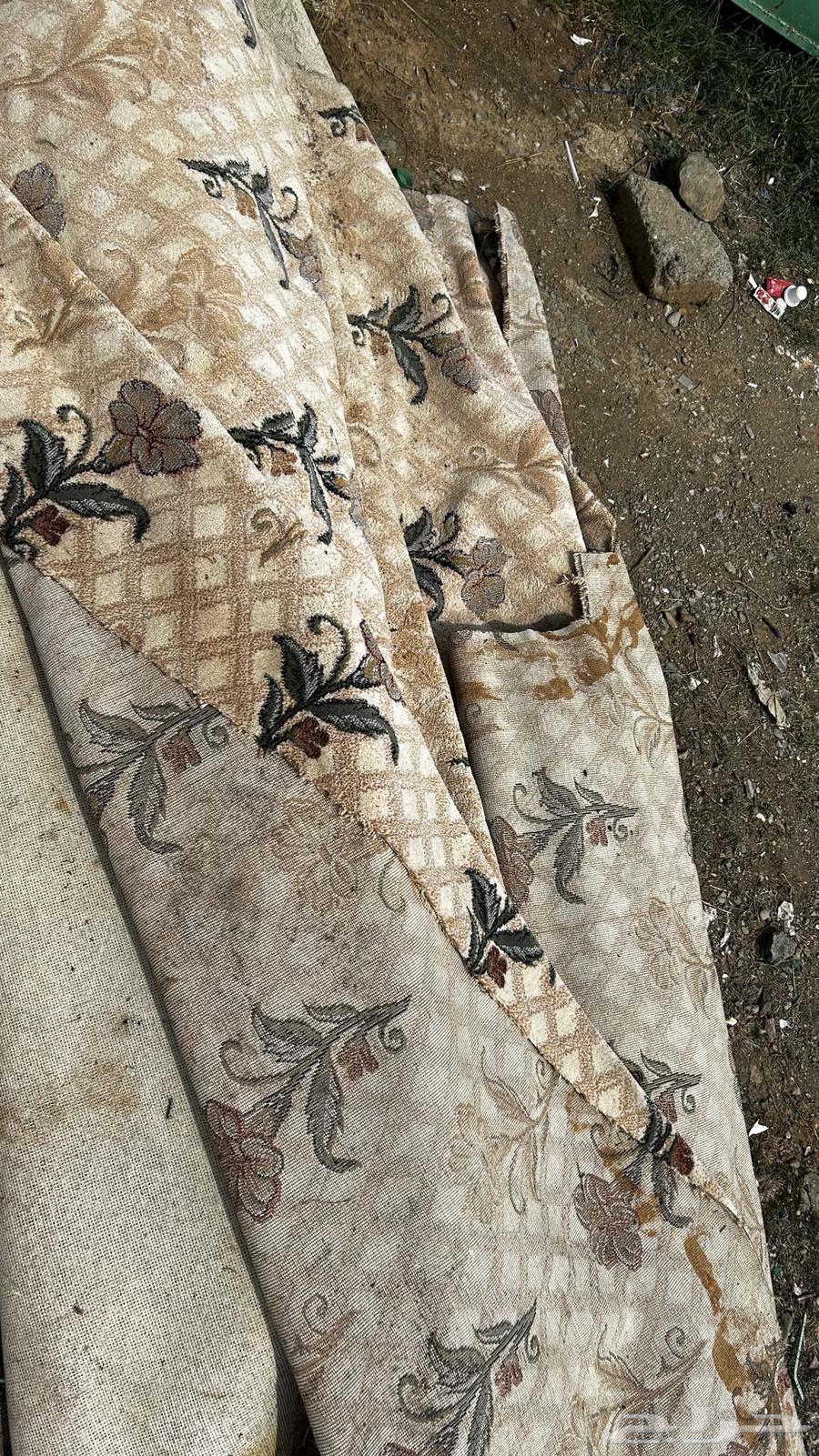 Bed and 3 mattresses64490110023938112