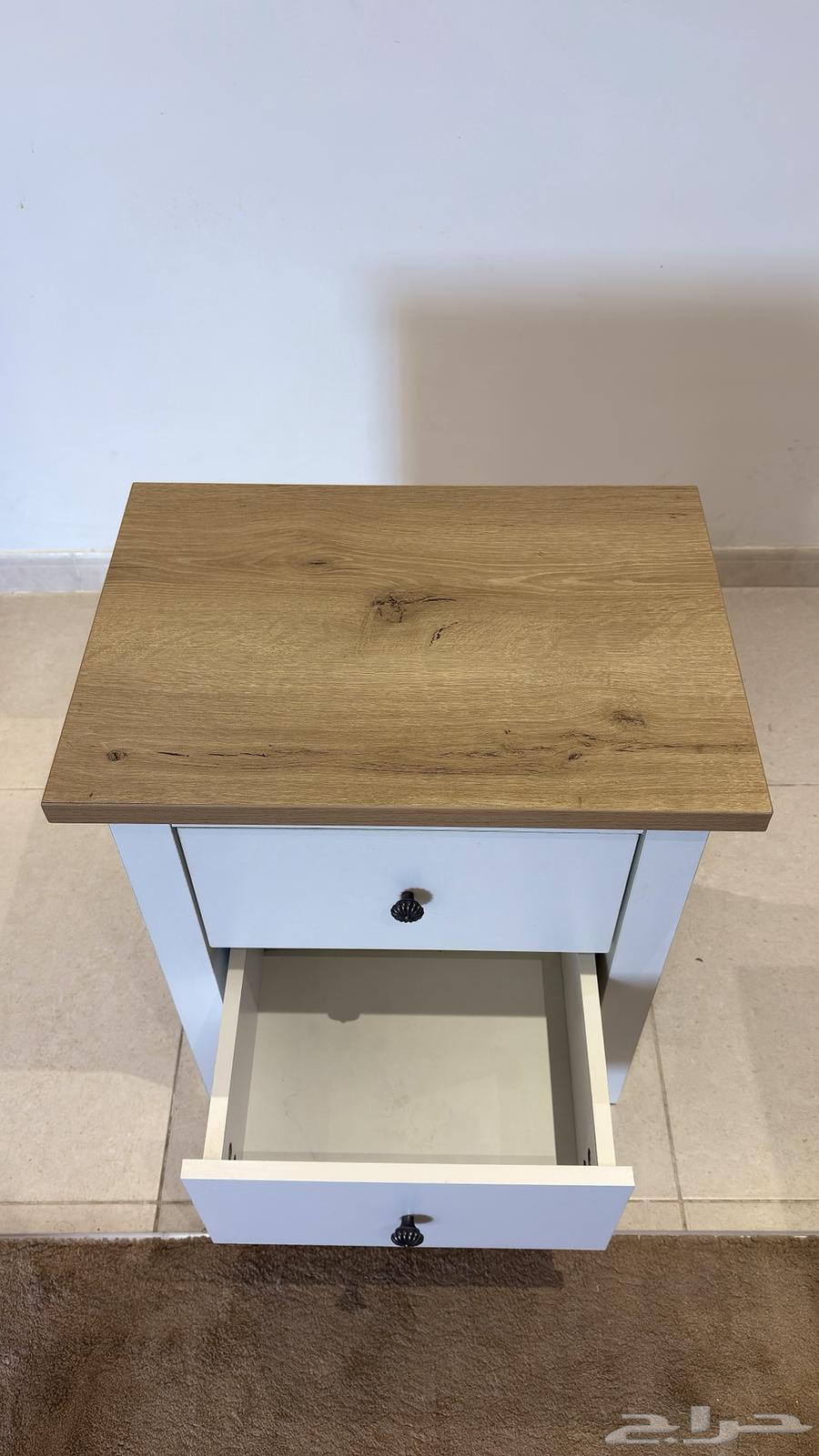 طاولة جانبية من هوم بوكس درجين (قابل لتفاوض)64482579677315112